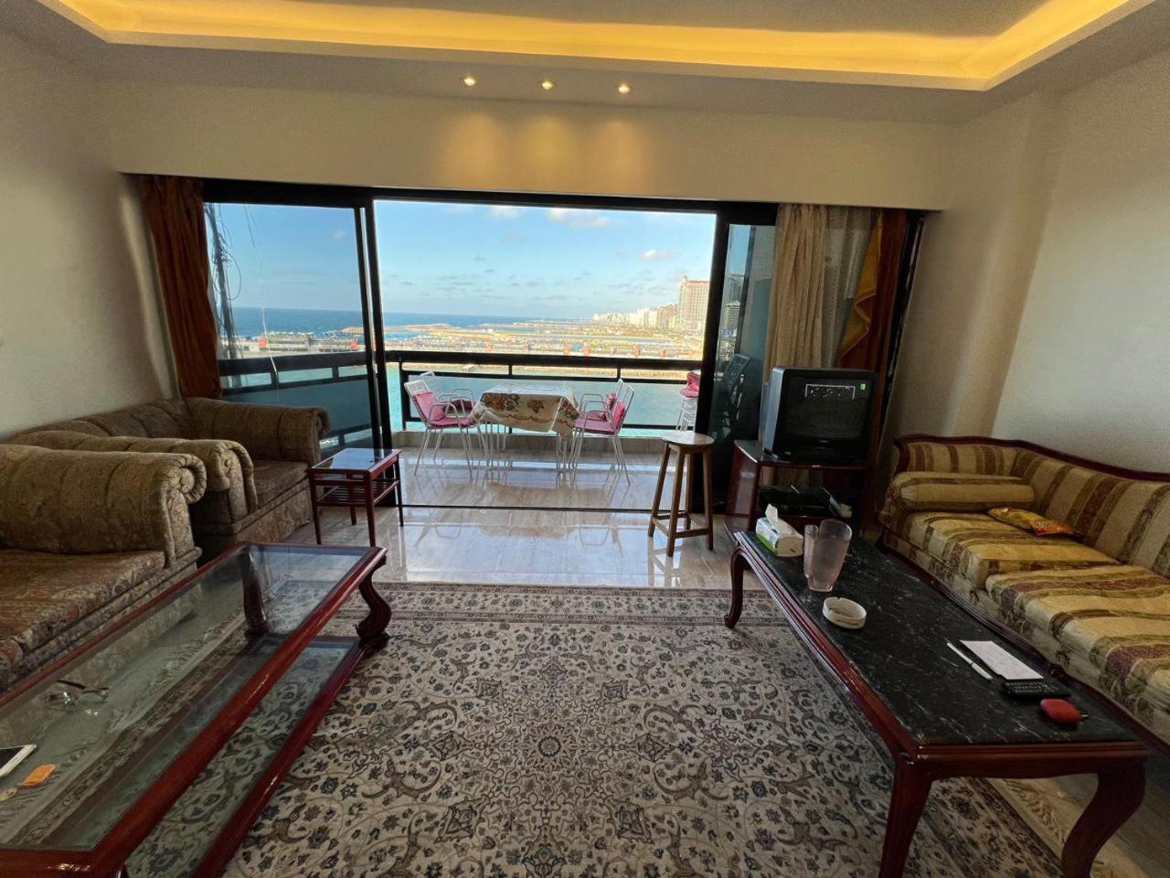 Apartment Gleem Bay Sea View Flat *